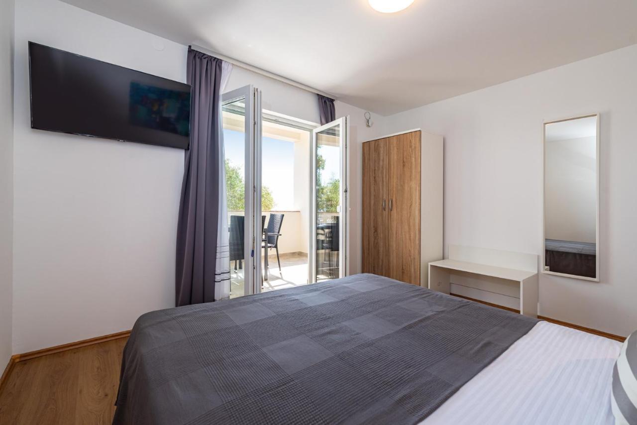 La More Apartments Borovici Экстерьер фото