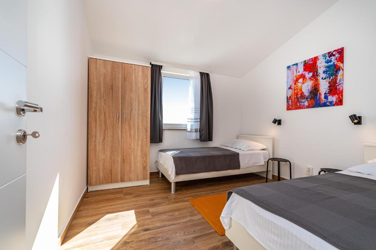 La More Apartments Borovici Экстерьер фото